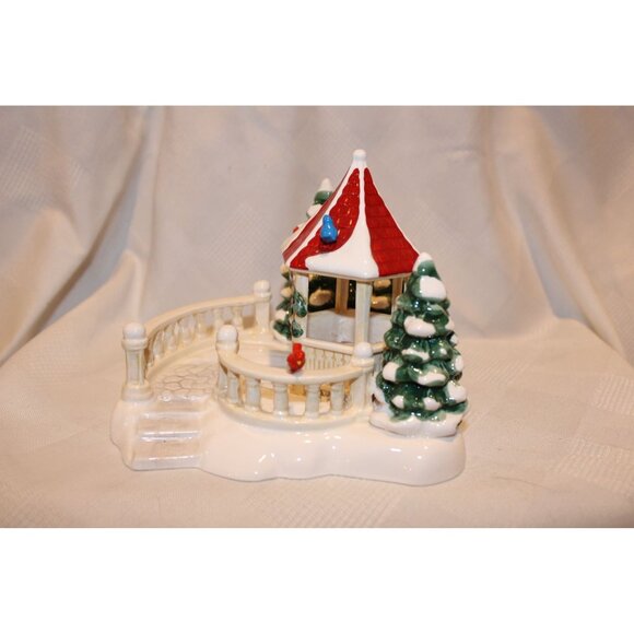 Dept 56 Snow Village - Village Gazebo Snow Village - Picture 1 of 5